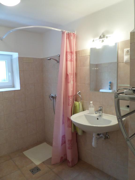 Szabadido Vendeghaz Apartment รีฟฟือเลิพ ภายนอก รูปภาพ
