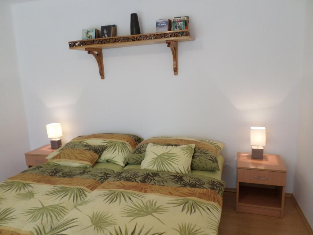 Szabadido Vendeghaz Apartment รีฟฟือเลิพ ภายนอก รูปภาพ